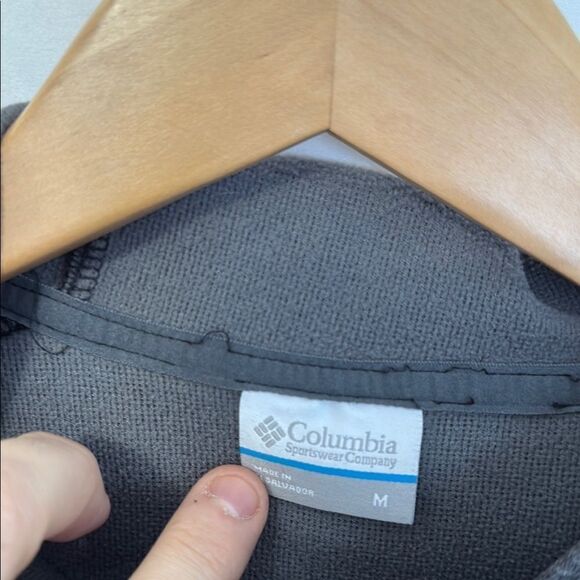 Columbia Gray and Black Hooded Jacket - Picture 4 of 5